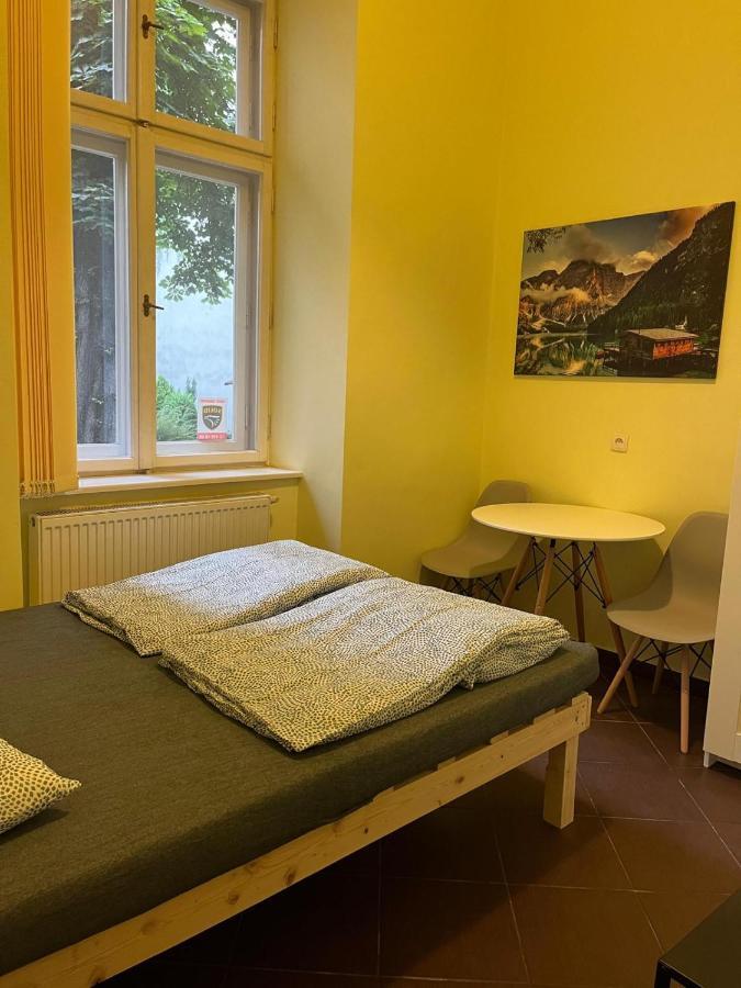 קרקוב Batorego Lovely Rooms מראה חיצוני תמונה